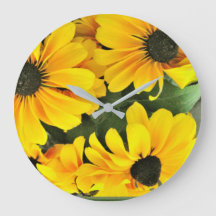 Ein Bündel gelber Kegelblumen