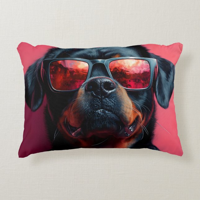 Ein cooler Rottweiler mit Sonnenbrille Dekokissen (Vorderseite)