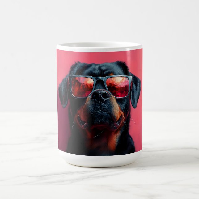 Ein cooler Rottweiler mit Sonnenbrille Kaffeetasse (Mittel)