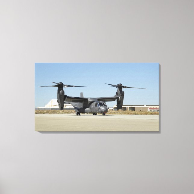 Ein CV-22 Osprey bereitet den Start vor Leinwanddruck (Vorderseite)