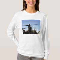 Ein CV-22 Osprey bereitet sich auf den Start vor