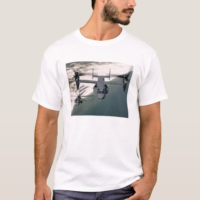 Ein CV-22 Osprey und ein MH-53 Pave Low T-Shirt (Vorderseite)