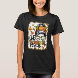 Ein dankbarer Bus Monitor Messy Bun Erntedank Fa T-Shirt
