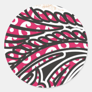 Ein dekoratives Paisley-Design mit lebendigem Rot Runder Aufkleber