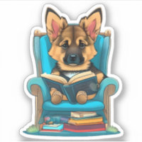 Ein deutscher Schäferwelpen, der ein Buch liest