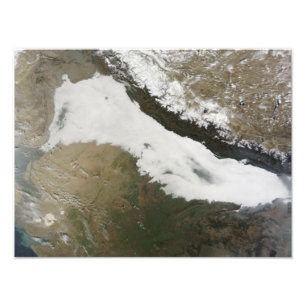 Ein dicker Ufer niedriger Wolken Fotodruck