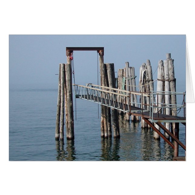 Ein Dock im Nebel (Vorderseite (Horizontal))