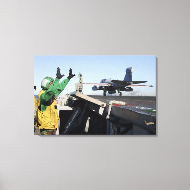 Ein EA-6B Prowler startet vom Cockpit Leinwanddruck (Vorderseite)