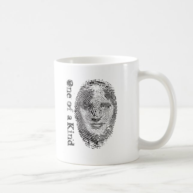 Ein einer Art Tasse (Rechts)