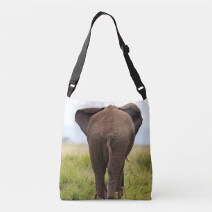 Ein Elefant eines Single, der auf Grasland, Afrika Tragetaschen Mit Langen Trägern