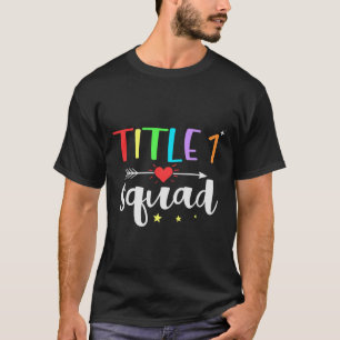 Ein Elfmeterstand Niedlich zurück zur Schule T-Shirt
