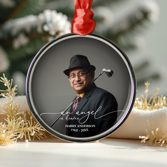 Ein Engel im himmelblauen und weißen Foto Ornament Aus Metall (Von Creator hochgeladen)