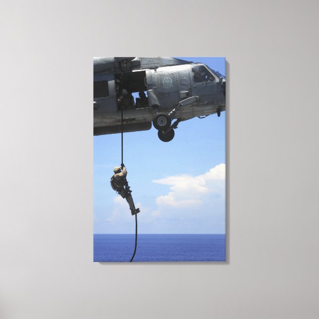 Ein explosiver Sanitäter Leinwanddruck (Vorderseite)