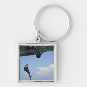 Ein explosiver Sanitäter Schlüsselanhänger