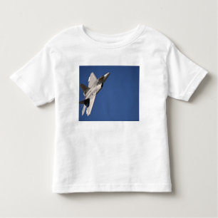 Ein F-22 Raptor-Flugzeug Kleinkind T-shirt