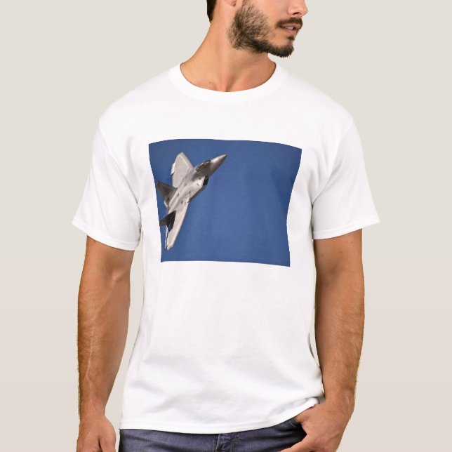 Ein F-22 Raptor-Flugzeug T-Shirt (Vorderseite)