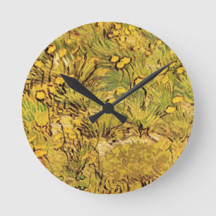 Ein Feld gelber Blumen von Vincent van Gogh Runde Wanduhr