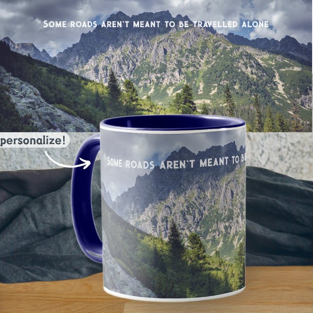 Ein Felsweg in Richtung Hochgebirge Tasse (Von Creator hochgeladen)