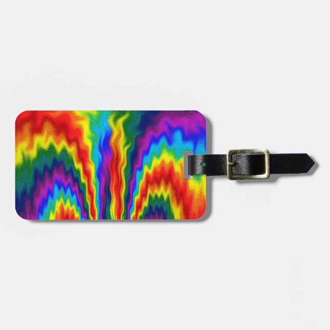 Ein Feuer in einem Regenbogen Gepäckanhänger (Vorderseite horizontal)