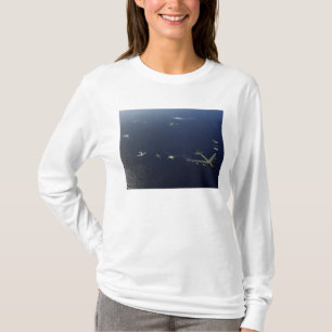 Ein Flugzeug 3 der US-Luftwaffe B-52 T-Shirt
