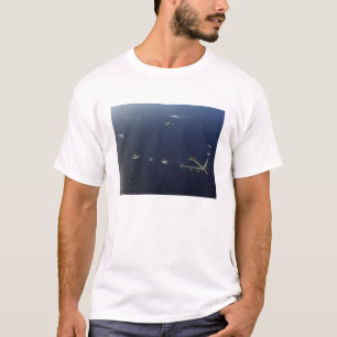 Ein Flugzeug 3 der US-Luftwaffe B-52 T-Shirt