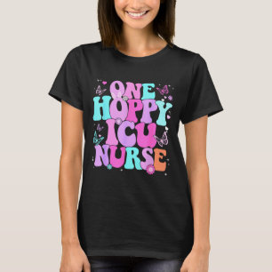 Ein fröhlicher Intensivpfleger Retro Groovy Frohe  T-Shirt