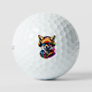 Ein Fuchs in Kopfhörern und Brillen Golfball