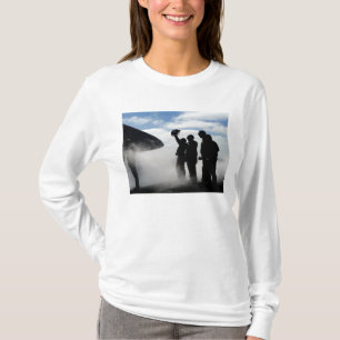 Ein Führerraum-Crewmitglied T-Shirt