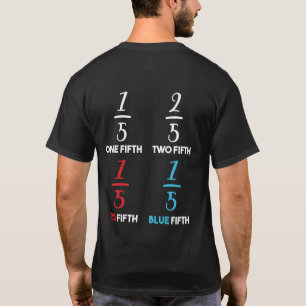 Ein Fünftes Zweites Fünftes Rotes Fünftes Blaue T-Shirt
