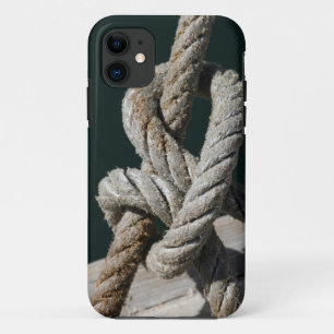 Ein gebundener Knoten auf einer Anlegestelle Case-Mate iPhone Hülle