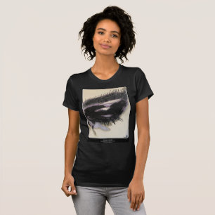 'Ein Gedächtnis in Dunkelheit' Gemälde auf einem T-Shirt