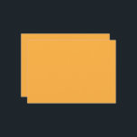 ein gelber Hintergrund mit Save The Date<br><div class="desc">Das Design ist ein hellgelbes Quadrat mit einer einheitlichen Farbe. Es scheint eine solide,  flache Oberfläche ohne sichtbare Textur oder Muster zu sein. Die gelbe Farbe ist über den gesamten Rahmen konsistent und macht sie zu einem einfachen und lebendigen Bild.</div>