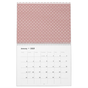 Ein gemusterter Teppich mit roten und braunen Moti Kalender