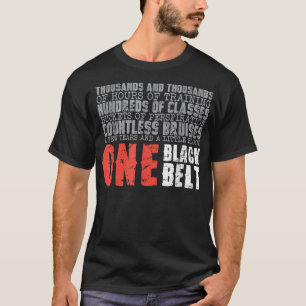 Ein Geschenk für Kampfkünste aus schwarzem Gürtel T-Shirt
