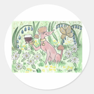 Ein Glas Gamay im Garten Runder Aufkleber