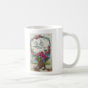 Ein glücklicher Geburtstagskorb und Taube Tasse