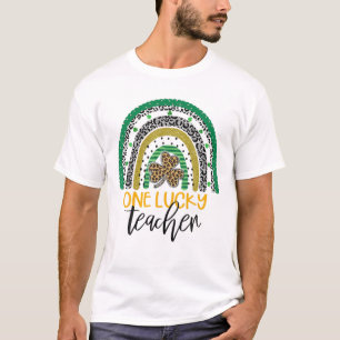 Ein glücklicher Lehrer Rainbow St Patrick's Day T-Shirt
