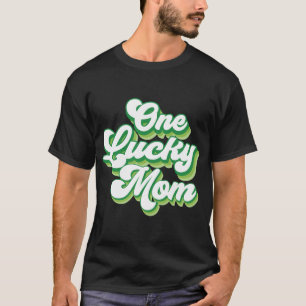 Ein glücklicher Mama St. Patrick's Day T-Shirt