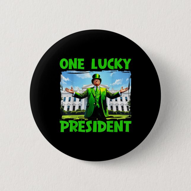 Ein glücklicher Präsident Trump St Patricks Day Ir Button (Vorderseite)
