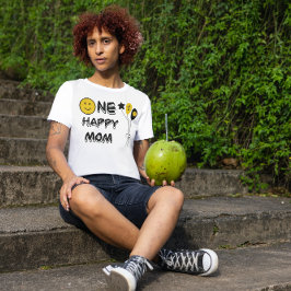 Ein glücklicher Typ Gelbes Lächeln Erster Geburtst T-Shirt