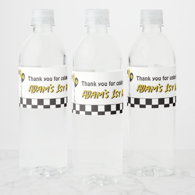 Ein glücklicher Typ Gelbes Lächeln Erster Geburtst Wasserflaschenetikett (Flaschen)