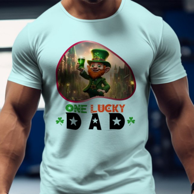Ein glücklicher Vater - Leprechauns Fun-Pot T-Shirt (Von Creator hochgeladen)