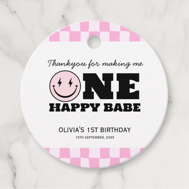 Ein glückliches Babe Pink gekreuzt Geburtstag Geschenkanhänger (Vorderseite)