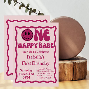 Ein glückliches Baby-Mädchen 1. erster Geburtstag Einladung