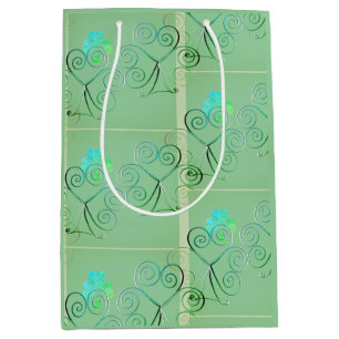 Ein glückliches St Patrick's Day Kleeblatt Misty G Mittlere Geschenktüte