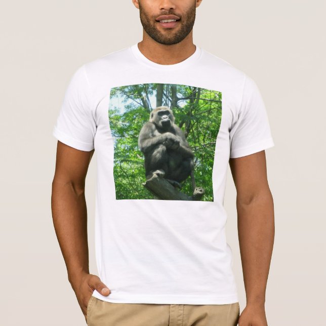 Ein Gorilla im tiefen Gedanken T-Shirt (Vorderseite)