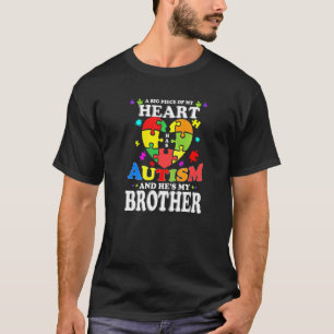 Ein großes Stück meines Herzens hat Autismus und e T-Shirt