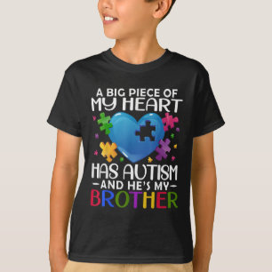 Ein großes Stück meines Herzens hat Autismus und s T-Shirt