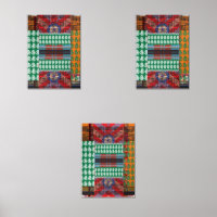 ein grün-schwarzes Muster mit einem Baum in der Mi