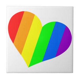 Ein Herz in Regenbogenfarben Fliese